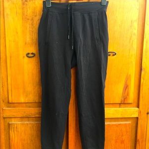 Lululemon joggers